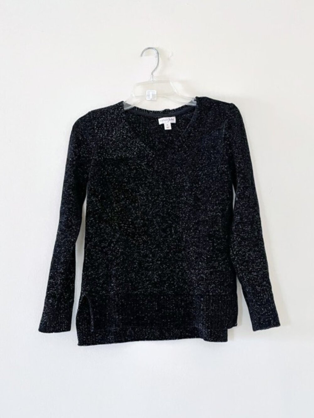 Maison Jules Super Soft Knit V neck Sweater with shinny yarn